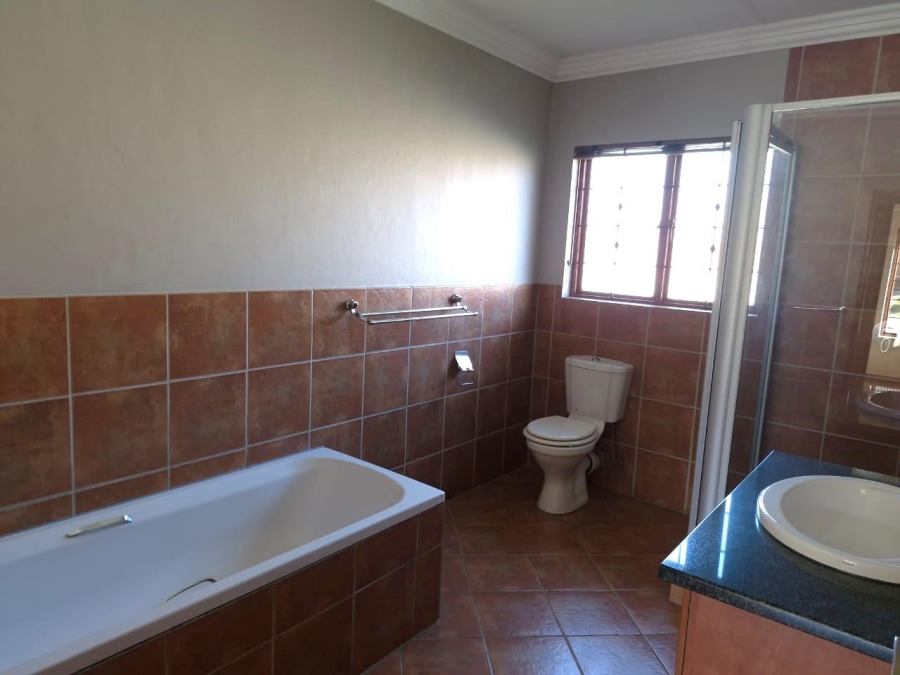 3 Bedroom Property for Sale in Melodie North West
